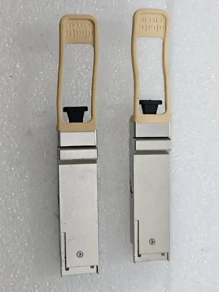 Cisco QSFP-40G-SR4 40GBASE-SR4 QSFP+ Transceiver Module