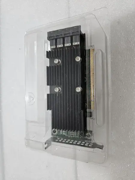 Dell PowerEdge NVMe PCIe Expansion Card