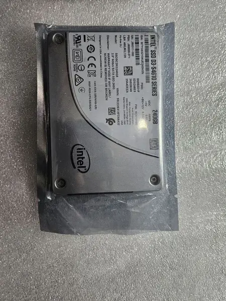 Intel SSD DC S4500 Series 240GB SATA Enterprise SSD