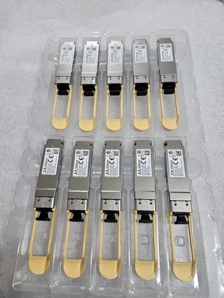 NVIDIA Mellanox MC2210411-SR4 40GbE QSFP+ Optical Transceiver