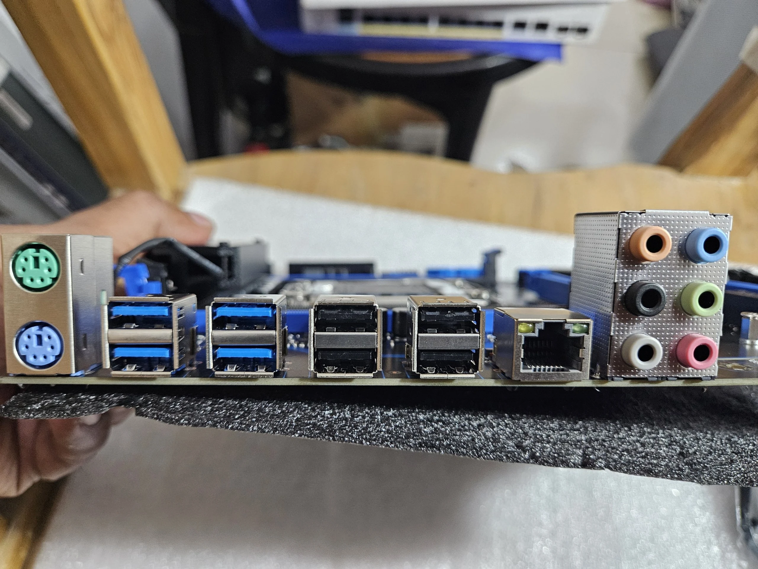 Huananzhi X99-CD4 Gaming LGA 2011-3 ATX Motherboard thumbnail 4