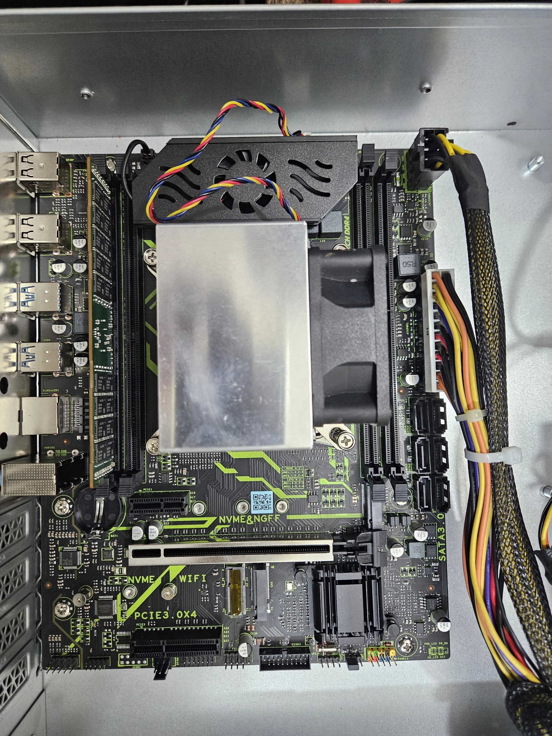 X99-XD4 Intel LGA 2011-V3 Micro-ATX Server Motherboard thumbnail 4