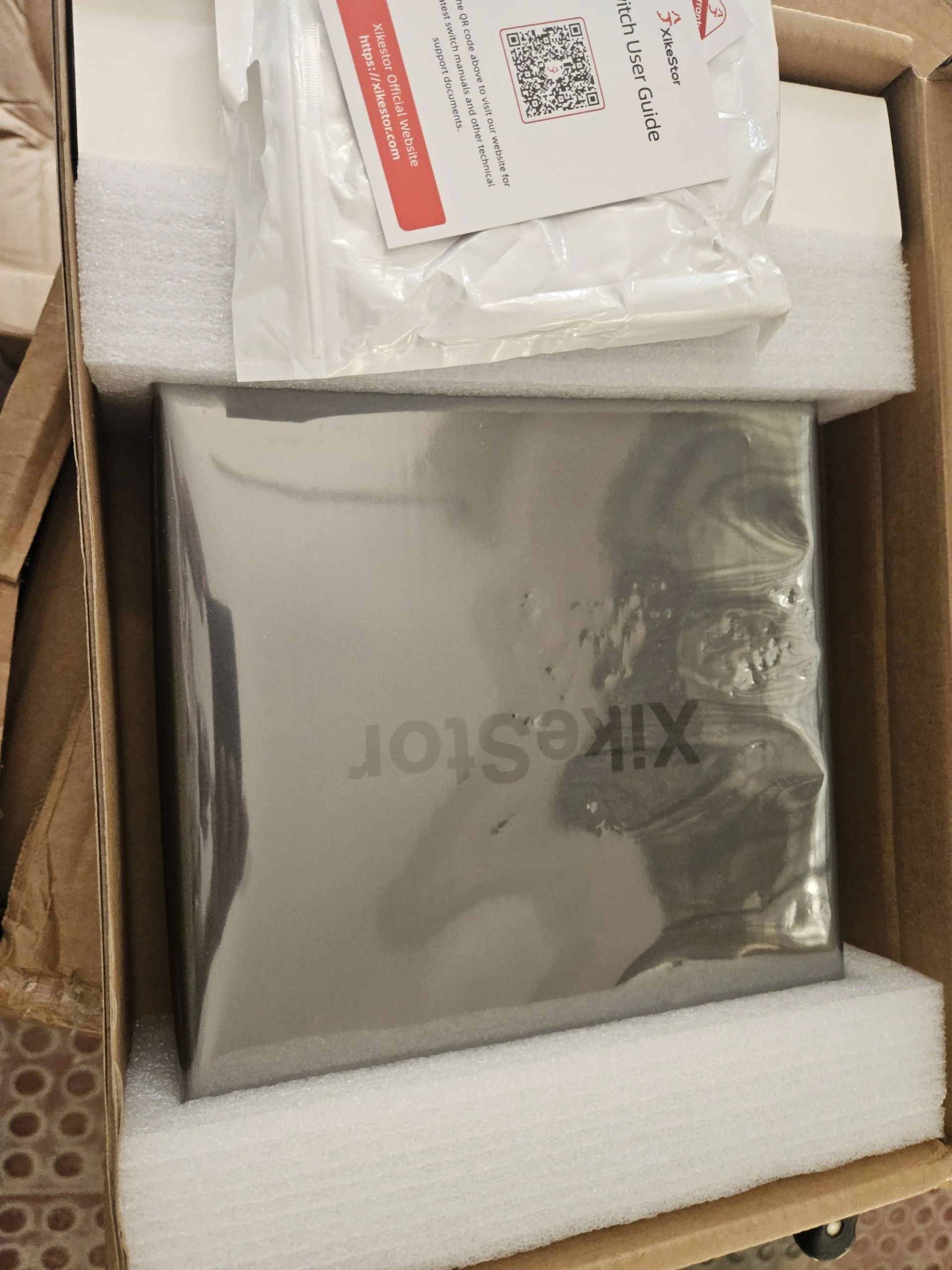 XikeStor SKS8300-12X 12-Port 10G SFP+ L3 Web Managed Ethernet Network Switch thumbnail 4