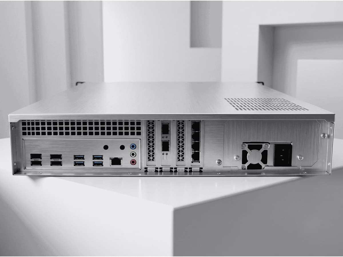 Inovexa X10 Enterprise PC MikroTik Router Server (Legacy)