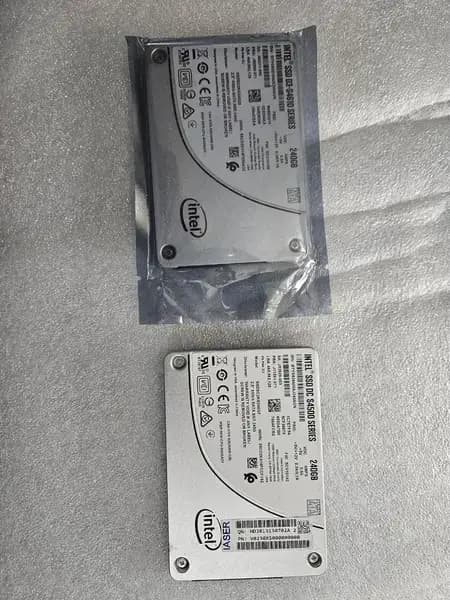 Intel SSD DC S4500 Series 240GB SATA Enterprise SSD