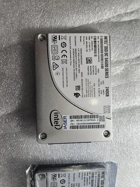 Intel SSD DC S4500 Series 240GB SATA Enterprise SSD